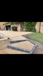 Resin bound garden steps with timber edging